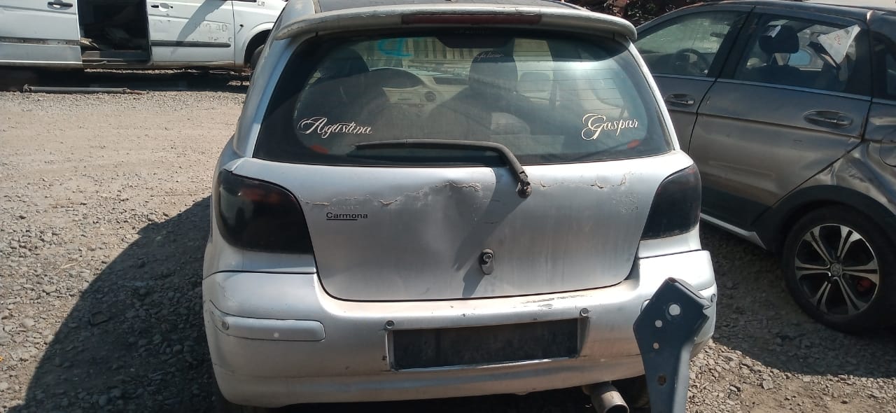  Toyota YARIS 2004    EN DESARME